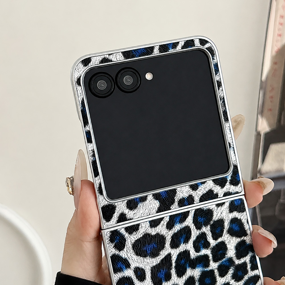 Leopard Print Folding Flip Pho - Phone Accessories Men ulasan dan harga
